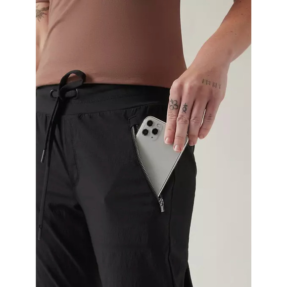 Athleta Trekkie North Jogger Pant Womens 26 NWT $98 Gorpcore Utility Pockets - Picture 3 of 3